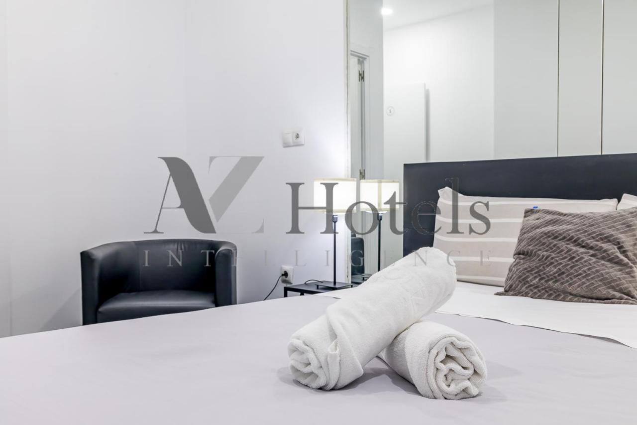 Ayz Ulises - Auto Check-In Property มาดริด ภายนอก รูปภาพ